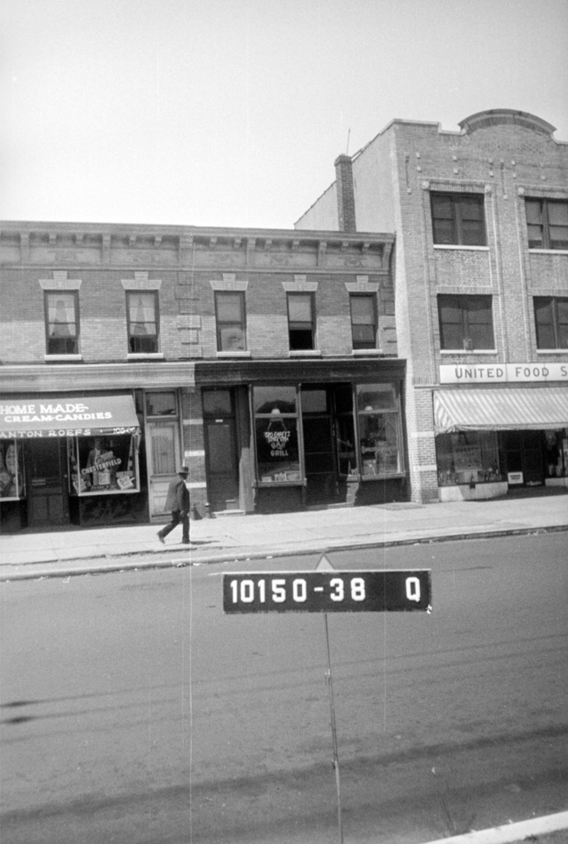5974 - Hank's 1940